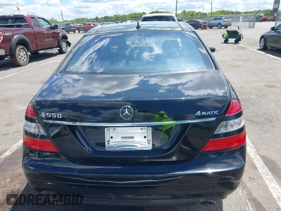 2008 Mercedes-Benz S 5.5L V8 with VIN WDDNG86X58A185159, listed as a IAAI auction lot 42221426 with 186,516 mi miles. Bid and sale history available at carsss.com. Image 16.