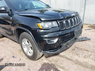 2017 Jeep Grand Cherokee Laredo with VIN 1C4RJFAGXHC863904, listed as a IAAI auction lot 41914465 with 122,981 mi miles. Bid and sale history available at carsss.com. Image 17.