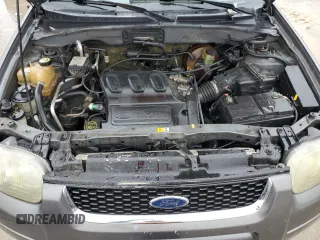 2003 Ford Escape Limited with VIN 1FMCU941X3KD47977, listed as a Copart auction lot 85054974 with 303,773 mi miles and Salvage Title. Bid and sale history available at carsss.com. Image 12.