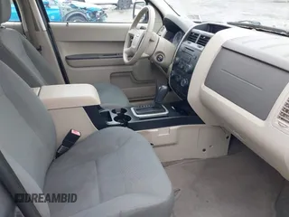 2008 Ford Escape XLS with VIN 1FMCU92Z08KE45688, listed as a IAAI auction lot 42275426 with Not provided miles and . Bid and sale history available at DreamBid. Image 5.