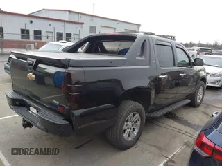 2007 Chevrolet Avalanche 1LT with VIN 3GNEC12057G314398, listed as a IAAI auction lot 41749574 with 104,556 mi miles and . Bid and sale history available at DreamBid. Image 4.