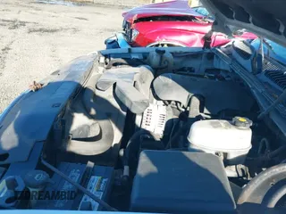 2004 Chevrolet Tahoe LS с VIN 1GNEK13T14R138473, выставлен на аукционе IAAI как лот 43435299 с пробегом 205 907 миль миль и . История ставок и продаж доступна на DreamBid. Изображение 12.