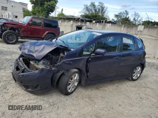 2009 Honda Fit Sport z VIN JHMGE88409S052668, wystawiony jako Copart lot #56142275 z przebiegiem 118 445 mil mil oraz Szkoda całkowita • Salvage title. Historia ofert i sprzedaży dostępna na DreamBid. Obrazek 1.