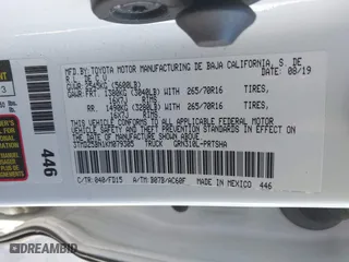 2019 Toyota Tacoma 4WD SR5 with VIN 3TMDZ5BN1KM079305, listed as a IAAI auction lot 41247804 with 98,494 mi miles. Bid and sale history available at carsss.com. Image 9.