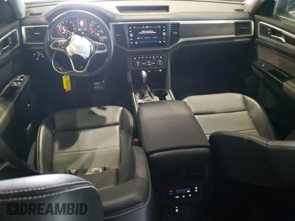 2021 Volkswagen Atlas SE with VIN 1V2DP2CAXMC557210, listed as a Copart auction lot 69634074 with 37,796 mi miles and Salvage title. Bid and sale history available at DreamBid. Image 8.
