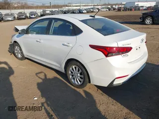 2019 Hyundai Accent SE with VIN 3KPC24A39KE070324, listed as a IAAI auction lot 41768121 with 62,500 mi miles. Bid and sale history available at carsss.com. Image 3.