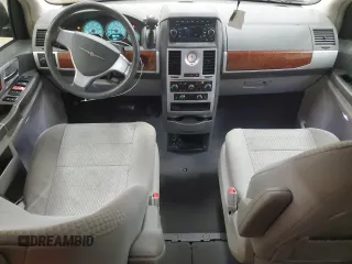 2009 Chrysler Town & Country Touring with VIN 2A8HR54139R592708, listed as a Copart auction lot 46580875 with 202,414 mi miles and Clean Title. Bid and sale history available at carsss.com. Image 8.
