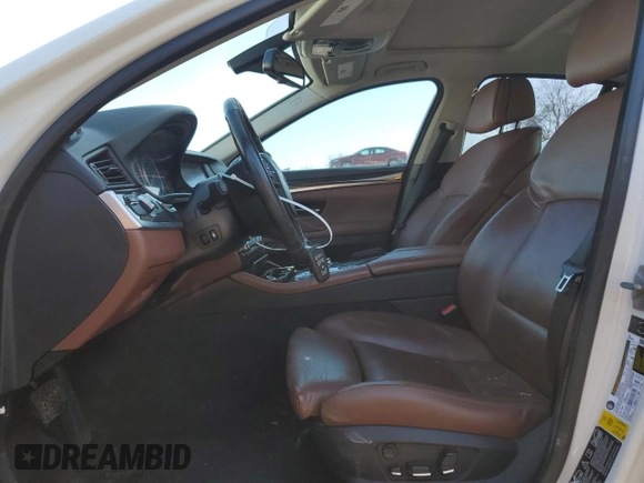 2011 BMW 5 Series 535i xDrive with VIN WBAFU7C56BC780485, listed as a Copart auction lot 47674505 with 196,962 mi miles and Salvage Title. Bid and sale history available at DreamBid. Image 7.