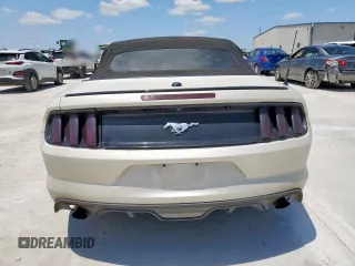 2015 Ford Mustang EcoBoost Premium z VIN 1FATP8UHXF5393014, wystawiony jako Copart lot #58863735 z przebiegiem 116 661 mil mil oraz Czysty tytuł • Clean title. Historia ofert i sprzedaży dostępna na DreamBid. Obrazek 6.