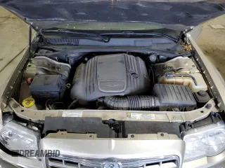 2008 Chrysler 300 C Hemi with VIN 2C3LA63H68H252541, listed as a Copart auction lot 49730295 with 87,741 mi miles and Clean Title. Bid and sale history available at carsss.com. Image 11.