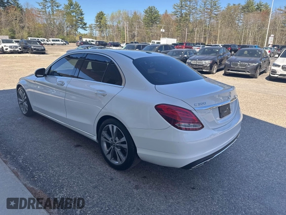 2017 Mercedes-Benz C C 300 with VIN 55SWF4JB5HU220634, listed as a IAAI auction lot 42171628 with 228,573 mi miles. Bid and sale history available at carsss.com. Image 3.