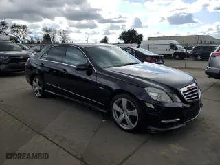 2012 Mercedes-Benz E-Class E 350 Luxury with VIN WDDHF5KB6CA586916, listed as a Copart auction lot 48216935 with 145,706 mi miles and Clean Title. Bid and sale history available at carsss.com. Image 4.