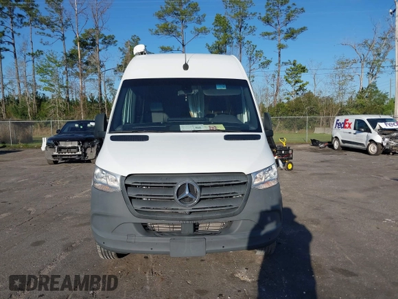2021 Mercedes-Benz Sprinter Cargo with VIN W1Y4ECHYXMT078168, listed as a IAAI auction lot 41796015 with 14,472 mi miles and . Bid and sale history available at carsss.com. Image 12.