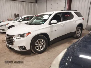 2021 Chevrolet Traverse LT Cloth with VIN 1GNEVGKW8MJ189876, listed as a IAAI auction lot 41719747 with 60,916 mi miles. Bid and sale history available at carsss.com. Image 2.