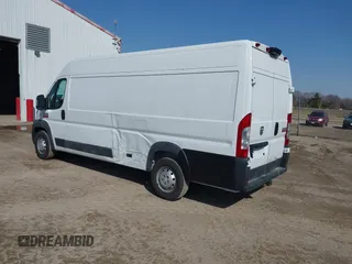 2018 Ram ProMaster Cargo with VIN 3C6URVJG0JE153588, listed as a IAAI auction lot 41726532 with 86,305 mi miles. Bid and sale history available at carsss.com. Image 3.