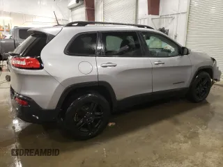 2016 Jeep Cherokee Altitude с VIN 1C4PJMCS8GW122127, выставлен на аукционе Copart как лот 42311735 с пробегом 154 047 миль миль и Списание • Salvage title. История ставок и продаж доступна на DreamBid. Изображение 3.