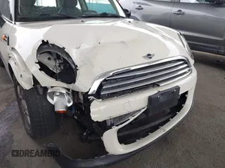 2013 MINI Hardtop with VIN WMWSU3C53DT684999, listed as a IAAI auction lot 42163800 with 89,774 mi miles and . Bid and sale history available at DreamBid. Image 6.