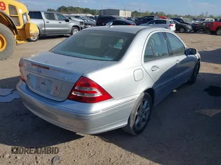 2007 Mercedes-Benz C 280 Luxury с VIN WDBRF92H67F898381, выставлен на аукционе IAAI как лот 41802139 с пробегом 147 866 миль миль и . История ставок и продаж доступна на DreamBid. Изображение 4.