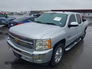 2013 Chevrolet Silverado 1500 LT with VIN 3GCPCSE06DG302775, listed as a IAAI auction lot 41903005 with 409,637 mi miles and . Bid and sale history available at DreamBid. Image 2.