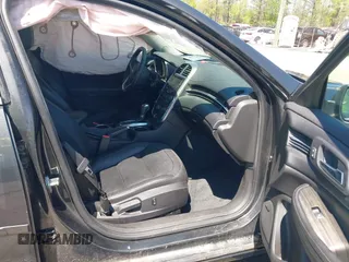 2015 Chevrolet Malibu LT with VIN 1G11D5SL9FF171390, listed as a IAAI auction lot 42044041 with 177,364 mi miles and . Bid and sale history available at DreamBid. Image 5.
