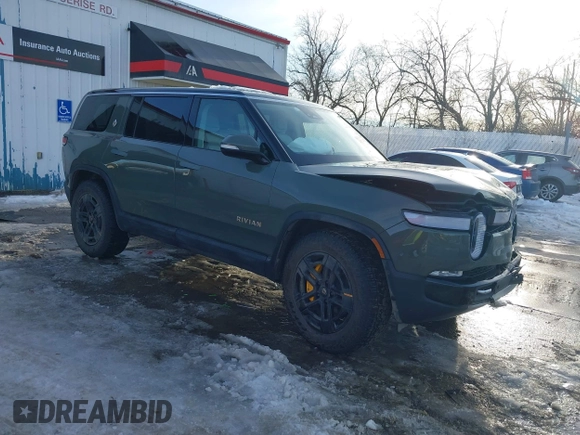 2024 Rivian R1S Launch Edition with VIN 7PDSGABL1RN035074, listed as a IAAI auction lot 41276556 with Not Provided miles. Bid and sale history available at carsss.com. Image 1.
