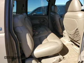 1998 Chevrolet Suburban with VIN 1GNFK16R6WJ306534, listed as a Copart auction lot 75030844 with 230,869 mi miles and Clean Title. Bid and sale history available at carsss.com. Image 11.