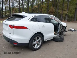 2019 Jaguar F-Pace 25t Premium with VIN SADCJ2FX3KA368653, listed as a IAAI auction lot 40724701 with 23,554 mi miles and . Bid and sale history available at DreamBid. Image 4.