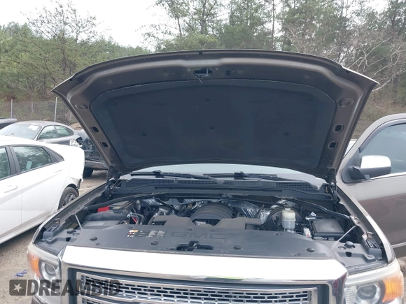 2015 GMC Sierra 1500 SLT with VIN 3GTU2VEC4FG366088, listed as a IAAI auction lot 41685051 with 111,768 mi miles and . Bid and sale history available at DreamBid. Image 10.