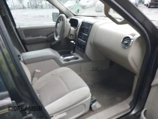2007 Ford Explorer XLT with VIN 1FMEU73E57UB30980, listed as a IAAI auction lot 42243903 with 184,384 mi miles and . Bid and sale history available at DreamBid. Image 5.
