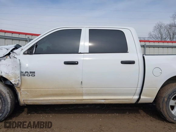 2016 Ram 1500 Tradesman z VIN 1C6RR6KG5GS404699, wystawiony jako IAAI lot #41367027 z przebiegiem 56 757 mil mil oraz . Historia ofert i sprzedaży dostępna na DreamBid. Obrazek 14.