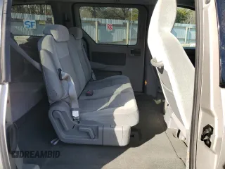 2006 Ford Freestar SE z VIN 2FMZA51626BA22847, wystawiony jako Copart lot #43667175 z przebiegiem 140 039 mil mil oraz Szkoda całkowita • Salvage title. Historia ofert i sprzedaży dostępna na DreamBid. Obrazek 11.