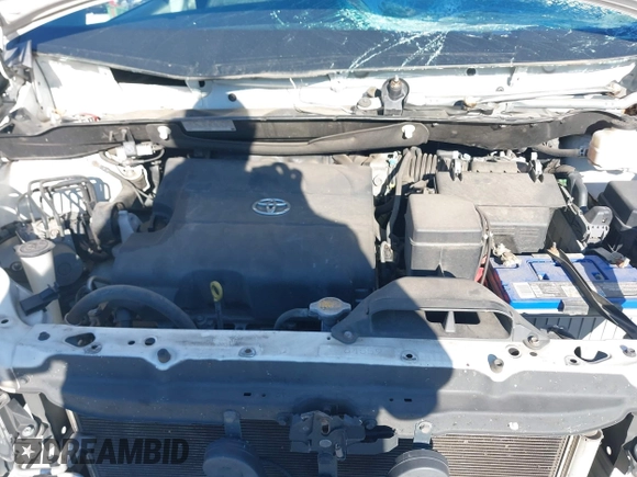 2014 Toyota Sienna SE with VIN 5TDXK3DC4ES487772, listed as a IAAI auction lot 41218295 with 153,368 mi miles and . Bid and sale history available at DreamBid. Image 10.