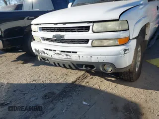 2004 Chevrolet Suburban Z71 with VIN 3GNFK16T84G297488, listed as a IAAI auction lot 41671436 with 1 mi miles. Bid and sale history available at carsss.com. Image 13.