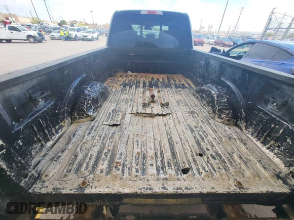 2019 Ford F-250 XL with VIN 1FT7W2BT0KED41596, listed as a IAAI auction lot 42727923 with 246,034 mi miles and . Bid and sale history available at DreamBid. Image 15.