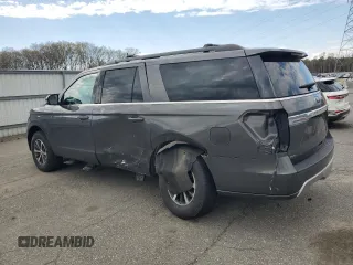 2018 Ford Expedition Max XLT with VIN 1FMJK1JT4JEA48274, listed as a Copart auction lot 53175005 with 132,477 mi miles and Salvage Title. Bid and sale history available at DreamBid. Image 2.
