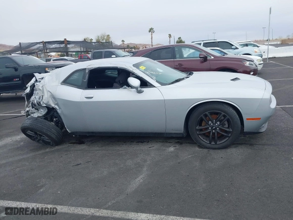 2019 Dodge Challenger SXT with VIN 2C3CDZGG3KH683582, listed as a IAAI auction lot 40073064 with 78,243 mi miles. Bid and sale history available at carsss.com. Image 13.