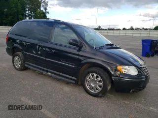 2006 Chrysler Town & Country LWB Limited with VIN 2A4GP64L56R807799, listed as a Copart auction lot 73799324 with 180,483 mi miles and Non Repairable. Bid and sale history available at carsss.com. Image 4.