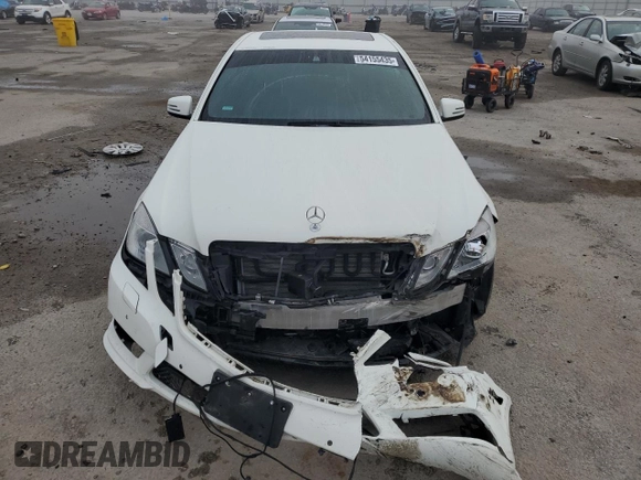 2010 Mercedes-Benz E 350 Luxury z VIN WDDHF8HB0AA099572, wystawiony jako Copart lot #54155435 z przebiegiem 62 107 mil mil oraz Szkoda całkowita • Salvage title. Historia ofert i sprzedaży dostępna na DreamBid. Obrazek 5.