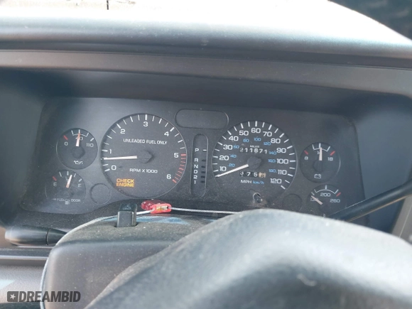 1996 Dodge Ram 1500 with VIN 1B7HC13Z8TJ139978, listed as a IAAI auction lot 41689489 with 211,671 mi miles. Bid and sale history available at carsss.com. Image 7.