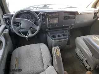 2007 Chevrolet Express Passenger with VIN 1GAHG39UX71253989, listed as a Copart auction lot 78352934 with 161,989 mi miles and Salvage Title. Bid and sale history available at carsss.com. Image 8.
