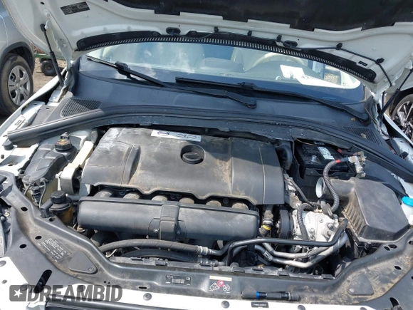 2010 Volvo XC60 3.2L with VIN YV4982DL3A2065797, listed as a IAAI auction lot 42557143 with 167,700 mi miles and . Bid and sale history available at DreamBid. Image 10.