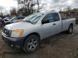 2008 Nissan Titan z VIN 1N6AA06E08N309726, wystawiony jako Copart lot #80787784 z przebiegiem 194 429 mil mil oraz Tytuł czysty. Historia ofert i sprzedaży dostępna na DreamBid. Obrazek 1.