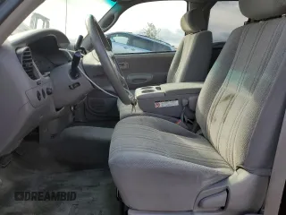 2001 Toyota Tundra SR5 with VIN 5TBRN34151S188339, listed as a Copart auction lot 50261925 with 95,781 mi miles and Clean Title. Bid and sale history available at DreamBid. Image 7.