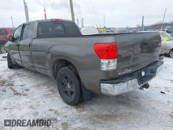 2010 Toyota Tundra 4WD Truck with VIN 5TFCY5F13AX009786, listed as a IAAI auction lot 41354641 with 204,918 mi miles. Bid and sale history available at carsss.com. Image 3.