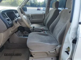 2000 Isuzu Trooper S with VIN JACDJ58X1Y7J12904, listed as a Copart auction lot 63835695 with 228,213 mi miles and Clean title. Bid and sale history available at DreamBid. Image 7.