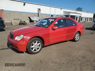 2002 Mercedes-Benz C 230/260/280/320 with VIN WDBRF64JX2F151681, listed as a Copart auction lot 58432005 with 106,462 mi miles and Salvage title. Bid and sale history available at DreamBid. Image 1.