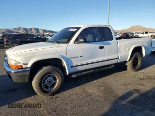 1998 Dodge Dakota SLT with VIN 1B7GG22Y1WS544271, listed as a Copart auction lot 88781885 with 149,417 mi miles and Salvage Title. Bid and sale history available at carsss.com. Image 1.