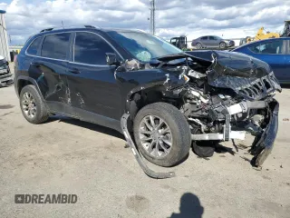 2019 Jeep Cherokee Latitude Plus с VIN 1C4PJLLB5KD110886, выставлен на аукционе Copart как лот 51646515 с пробегом 54 691 миль миль и Списание • Salvage title. История ставок и продаж доступна на DreamBid. Изображение 4.