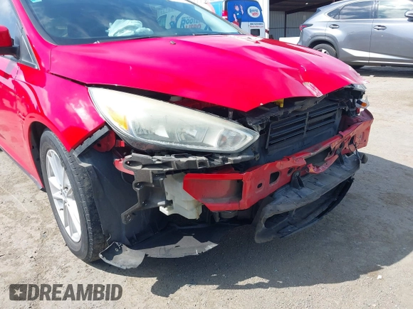 2015 Ford Focus SE with VIN 1FADP3K25FL233415, listed as a IAAI auction lot 42074326 with 213,246 mi miles. Bid and sale history available at carsss.com. Image 18.