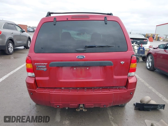 2007 Ford Escape Limited with VIN 1FMCU94147KA24935, listed as a IAAI auction lot 41374921 with 111,512 mi miles. Bid and sale history available at carsss.com. Image 17.